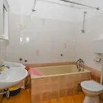 Dora Apartamento