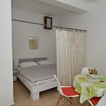 Apartamento Dora *