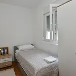 Dora Apartamento *